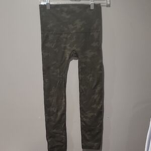 Bagatelle Kids' Olive Camouflage Leggings